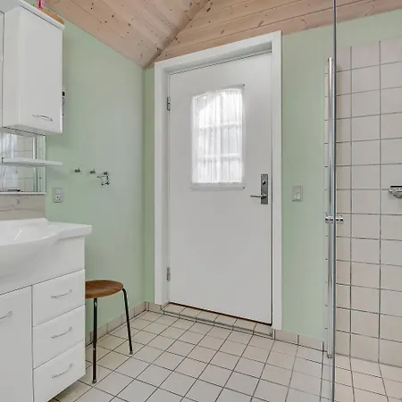 Hyggeligt Pa Stor Naturgrund Sj916 *